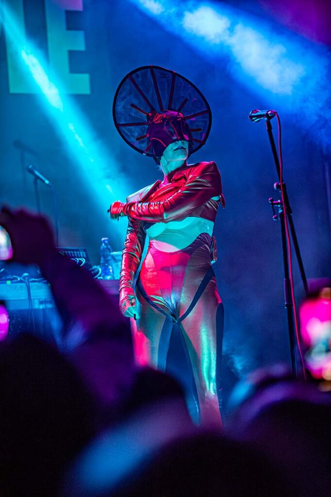 Nipplepeople KST Beograd na sceni, electropop energija u Bašti Kluba Studenata Tehnike