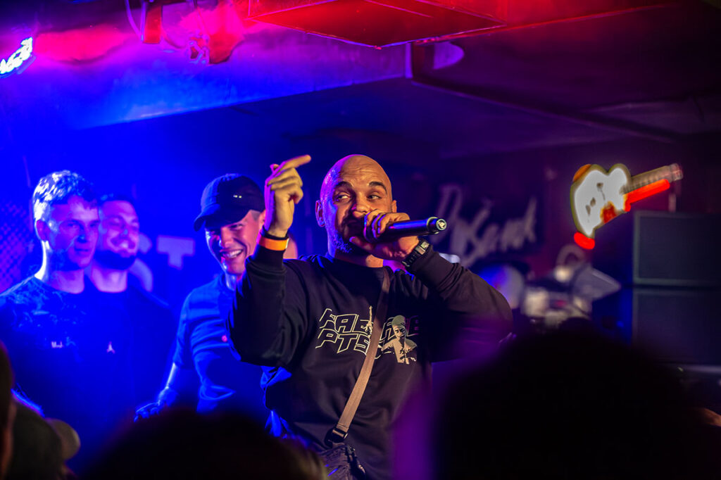 TNG KST Beograd na sceni, hip-hop energija u Klubu Studenata Tehnike