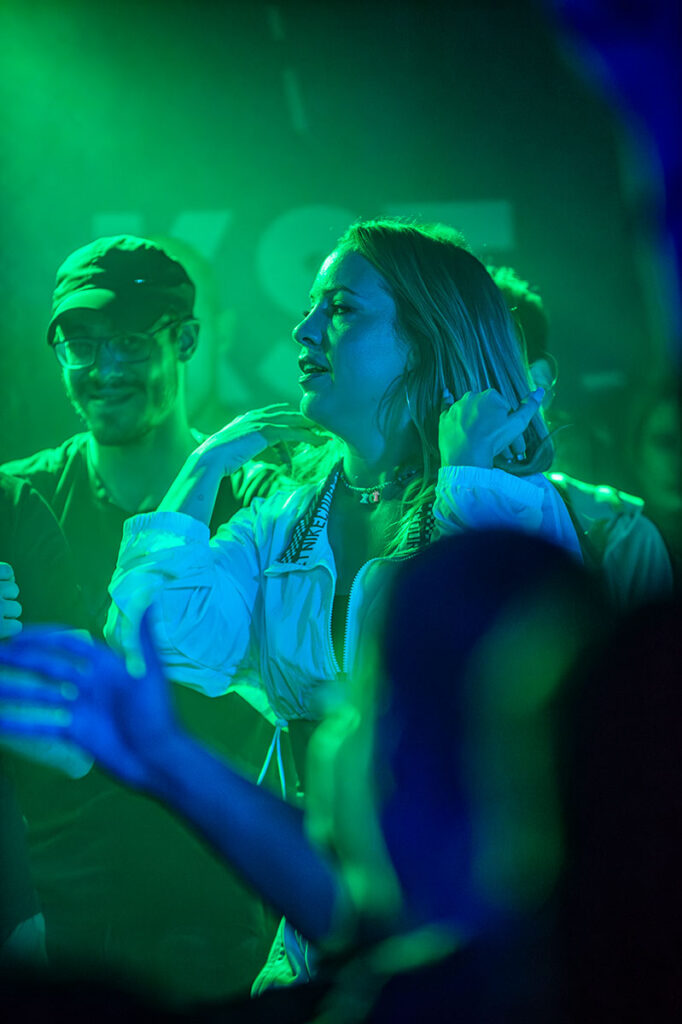 Mimi Mercedez i TNG KST Beograd na sceni, hip-hop energija u Klubu Studenata Tehnike