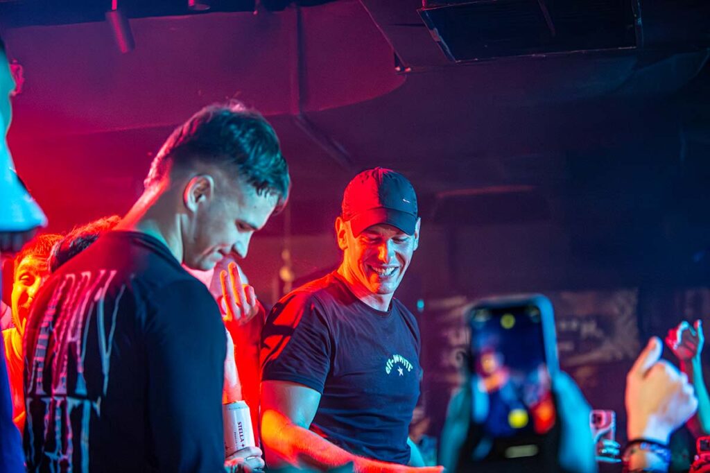 TNG KST Beograd na sceni, hip-hop energija u Klubu Studenata Tehnike